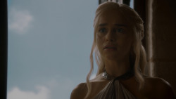 extant_GameOfThrones_4x05-FirstOfHisName_0833