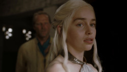 extant_GameOfThrones_4x05-FirstOfHisName_0839