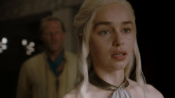 extant_GameOfThrones_4x05-FirstOfHisName_0842