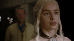 extant_GameOfThrones_4x05-FirstOfHisName_0850