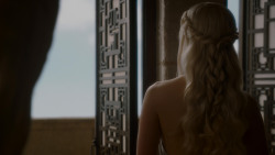 extant_GameOfThrones_4x05-FirstOfHisName_0851