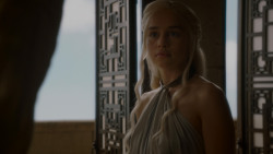extant_GameOfThrones_4x05-FirstOfHisName_0856