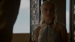 extant_GameOfThrones_4x05-FirstOfHisName_0864