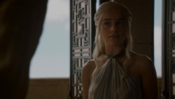 extant_GameOfThrones_4x05-FirstOfHisName_0865