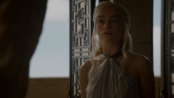 extant_GameOfThrones_4x05-FirstOfHisName_0871