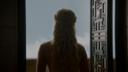extant_GameOfThrones_4x05-FirstOfHisName_0901