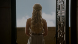 extant_GameOfThrones_4x05-FirstOfHisName_0904