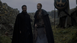 extant_GameOfThrones_4x05-FirstOfHisName_0971