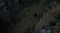 extant_GameOfThrones_4x05-FirstOfHisName_0998