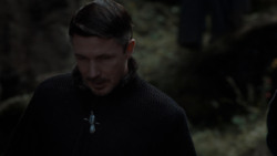extant_GameOfThrones_4x05-FirstOfHisName_1063