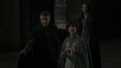 extant_GameOfThrones_4x05-FirstOfHisName_1207