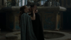 extant_GameOfThrones_4x05-FirstOfHisName_1438