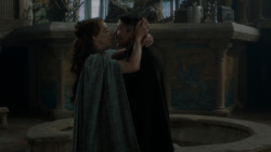 extant_GameOfThrones_4x05-FirstOfHisName_1439