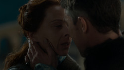 extant_GameOfThrones_4x05-FirstOfHisName_1593