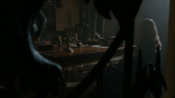 extant_GameOfThrones_4x05-FirstOfHisName_1795
