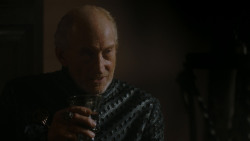 extant_GameOfThrones_4x05-FirstOfHisName_1978