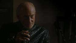 extant_GameOfThrones_4x05-FirstOfHisName_1979