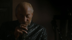 extant_GameOfThrones_4x05-FirstOfHisName_1980