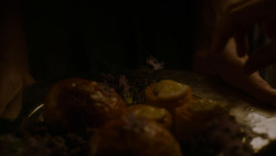extant_GameOfThrones_4x05-FirstOfHisName_2275