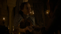 extant_GameOfThrones_4x05-FirstOfHisName_2471