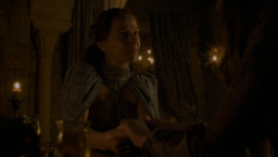 extant_GameOfThrones_4x05-FirstOfHisName_2478