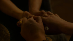 extant_GameOfThrones_4x05-FirstOfHisName_2519