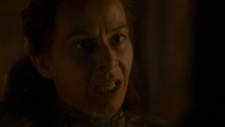 extant_GameOfThrones_4x05-FirstOfHisName_2540