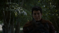 extant_GameOfThrones_4x05-FirstOfHisName_2744