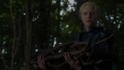 extant_GameOfThrones_4x05-FirstOfHisName_3500