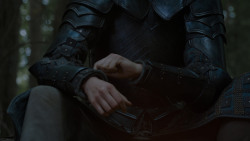 extant_GameOfThrones_4x05-FirstOfHisName_3587