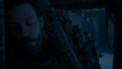 extant_GameOfThrones_4x05-FirstOfHisName_3823