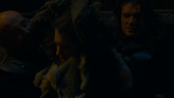 extant_GameOfThrones_4x05-FirstOfHisName_4269