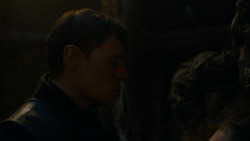 extant_GameOfThrones_4x05-FirstOfHisName_4303