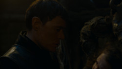 extant_GameOfThrones_4x05-FirstOfHisName_4304