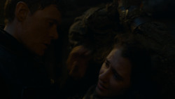 extant_GameOfThrones_4x05-FirstOfHisName_4306