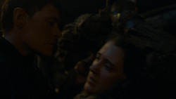extant_GameOfThrones_4x05-FirstOfHisName_4319