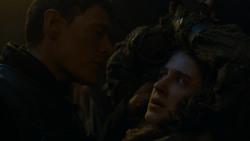 extant_GameOfThrones_4x05-FirstOfHisName_4326