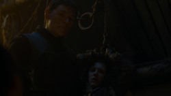 extant_GameOfThrones_4x05-FirstOfHisName_4410