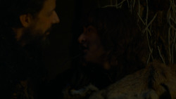 extant_GameOfThrones_4x05-FirstOfHisName_4601