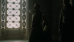 extant_GameOfThrones_4x06-TheLawsOfGodsAndMen_0178