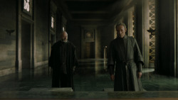 extant_GameOfThrones_4x06-TheLawsOfGodsAndMen_0240