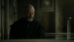extant_GameOfThrones_4x06-TheLawsOfGodsAndMen_0414