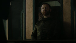extant_GameOfThrones_4x06-TheLawsOfGodsAndMen_0545