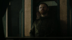 extant_GameOfThrones_4x06-TheLawsOfGodsAndMen_0547