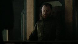 extant_GameOfThrones_4x06-TheLawsOfGodsAndMen_0564