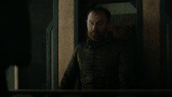 extant_GameOfThrones_4x06-TheLawsOfGodsAndMen_0565