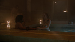 extant_GameOfThrones_4x06-TheLawsOfGodsAndMen_0661