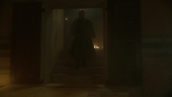 extant_GameOfThrones_4x06-TheLawsOfGodsAndMen_0703