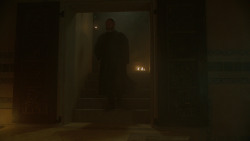 extant_GameOfThrones_4x06-TheLawsOfGodsAndMen_0704