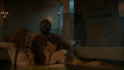 extant_GameOfThrones_4x06-TheLawsOfGodsAndMen_0735